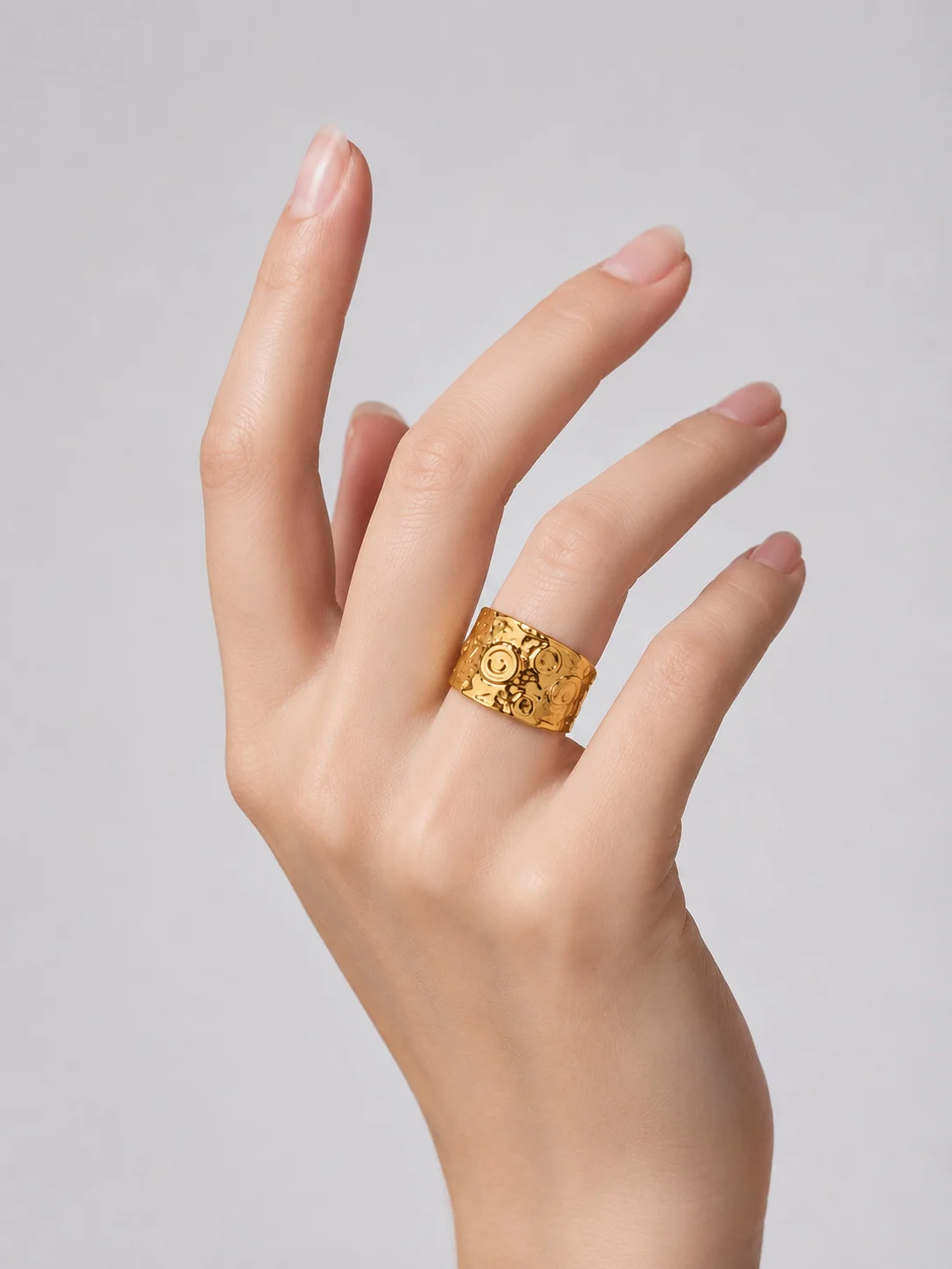 Vintage Gold Flower Ring